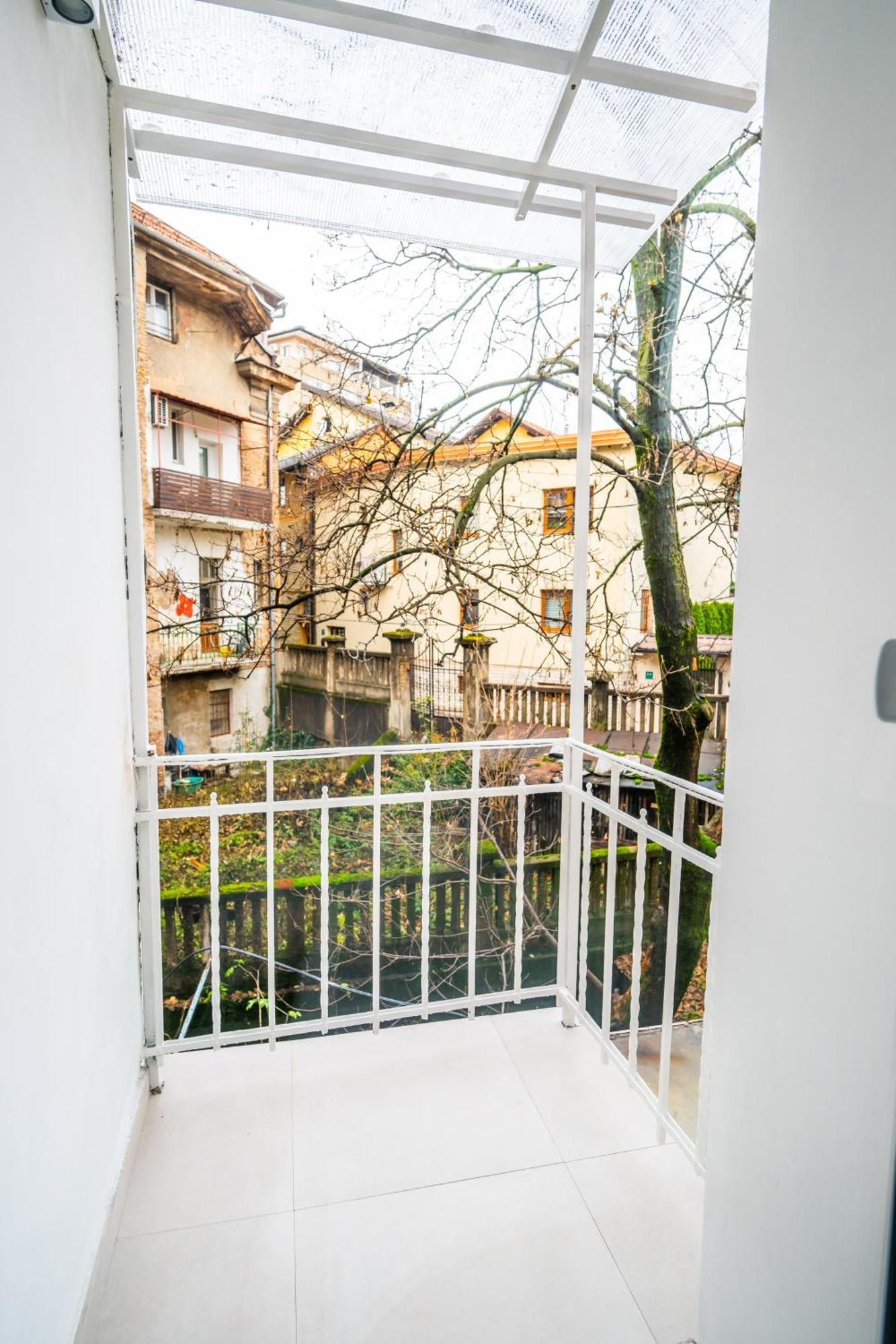 City Center Design Apartments Сараево Екстериор снимка